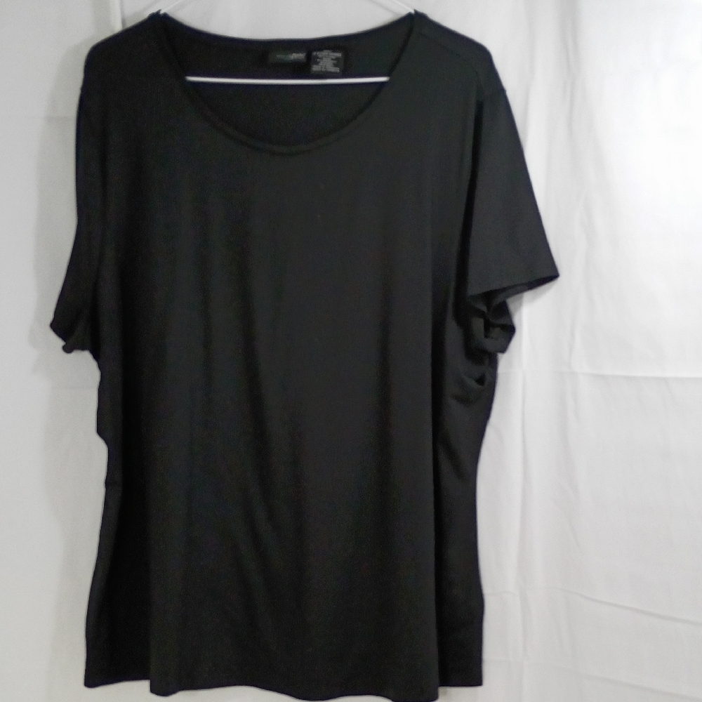 Essentials , Black Short Sleeve Top